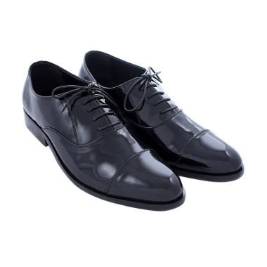model oxford